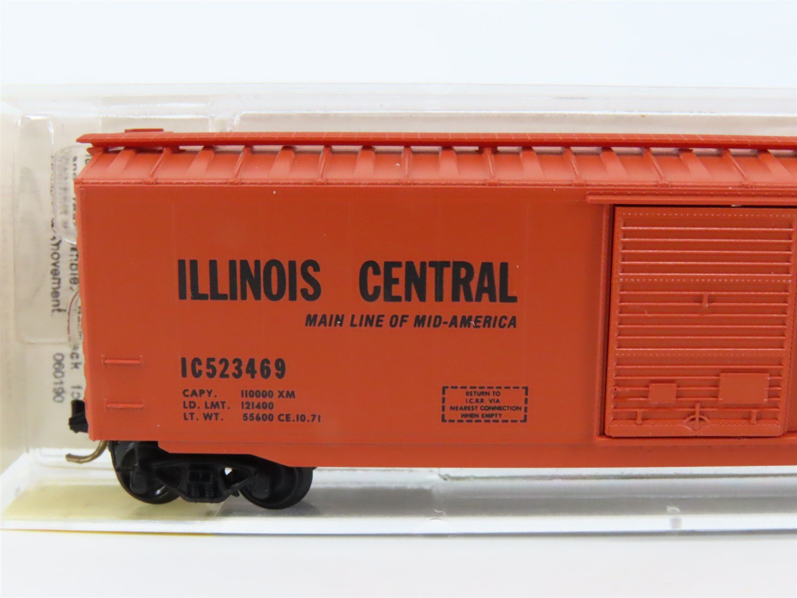 N Scale Micro-Trains MTL 31030 IC Illinois Central 50' Box Car #523469