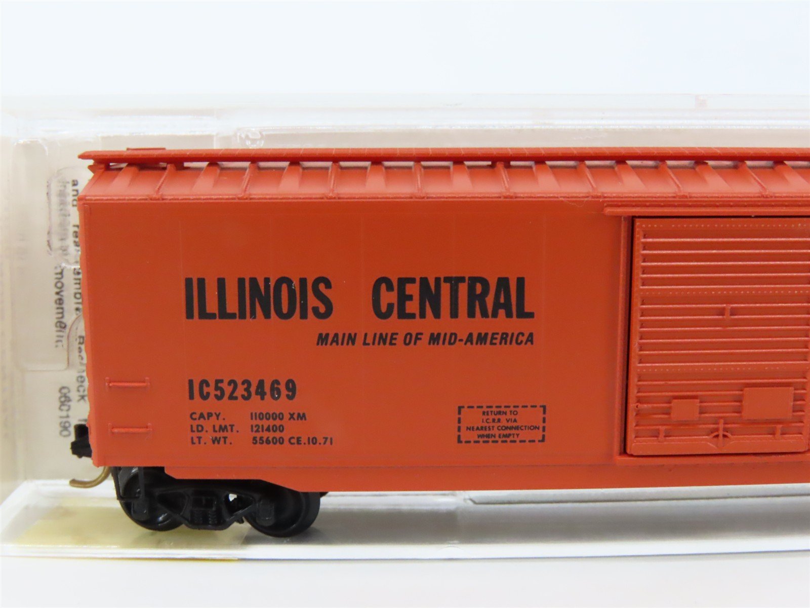 N Scale Micro-Trains MTL 31030 IC Illinois Central 50' Box Car #523469