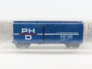 N Scale Micro-Trains MTL 20150 PHD St. Clair Blue Water Route 40' Box Car #1305