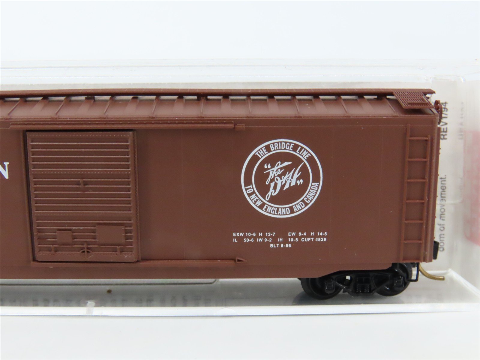 N Scale Micro-Trains MTL 31070 D&H Delaware & Hudson 50' Box Car #22134