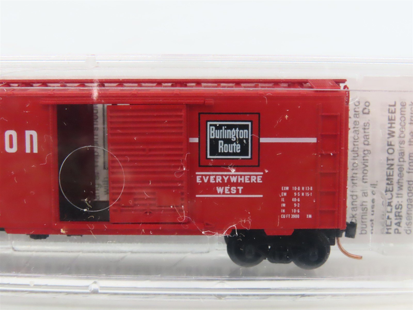 N Scale Micro-Trains MTL 20170 CB&Q Burlington Route 40' Box Car #62944
