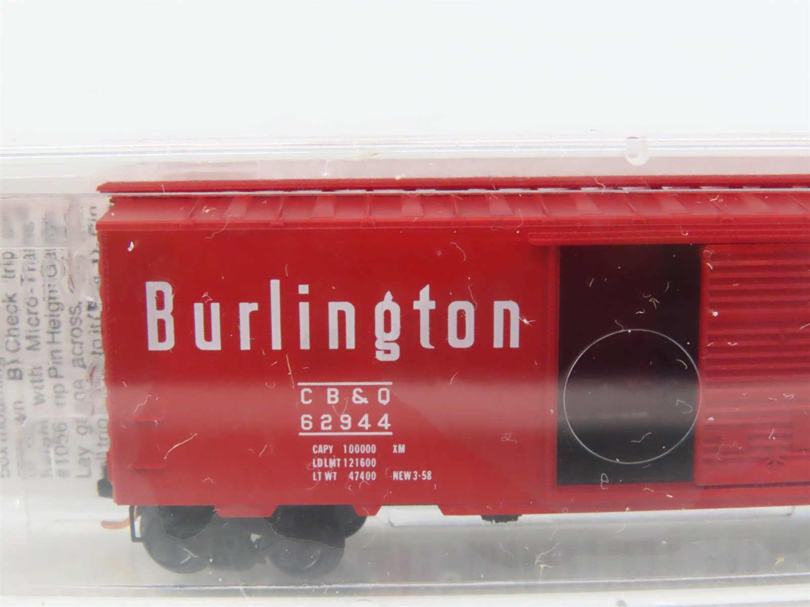 N Scale Micro-Trains MTL 20170 CB&Q Burlington Route 40' Box Car #62944