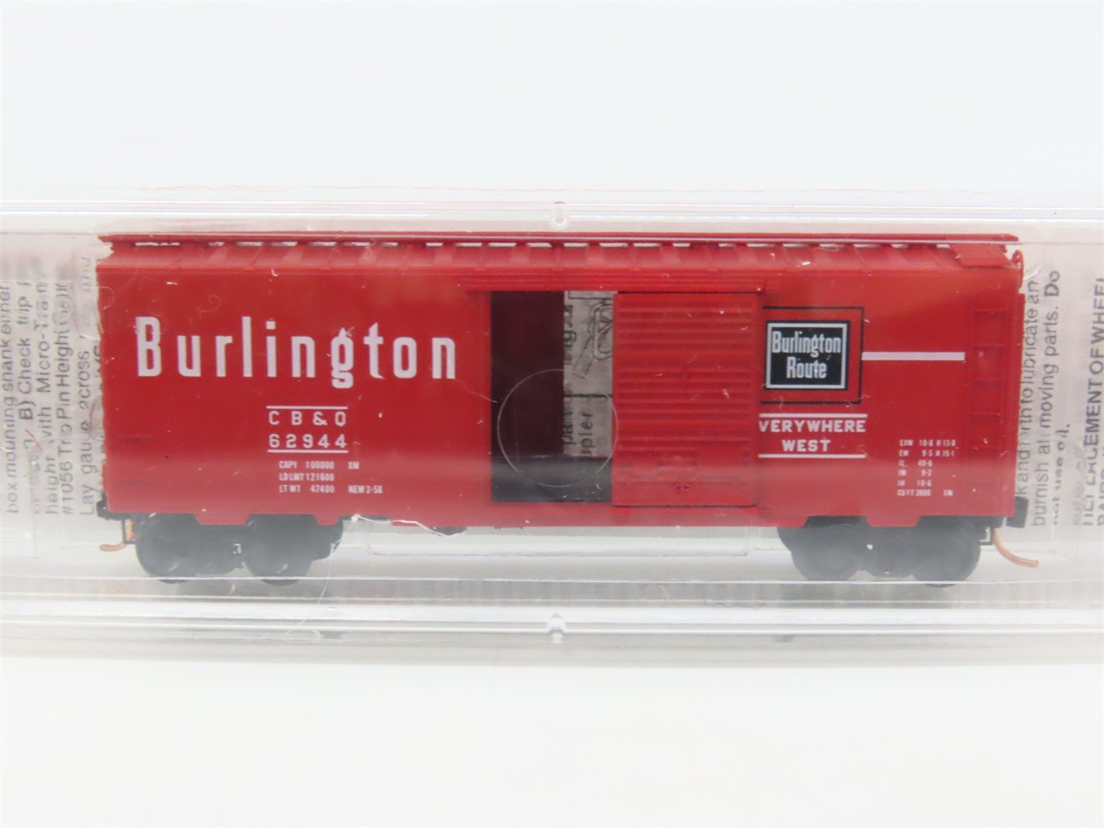 N Scale Micro-Trains MTL 20170 CB&Q Burlington Route 40' Box Car #62944