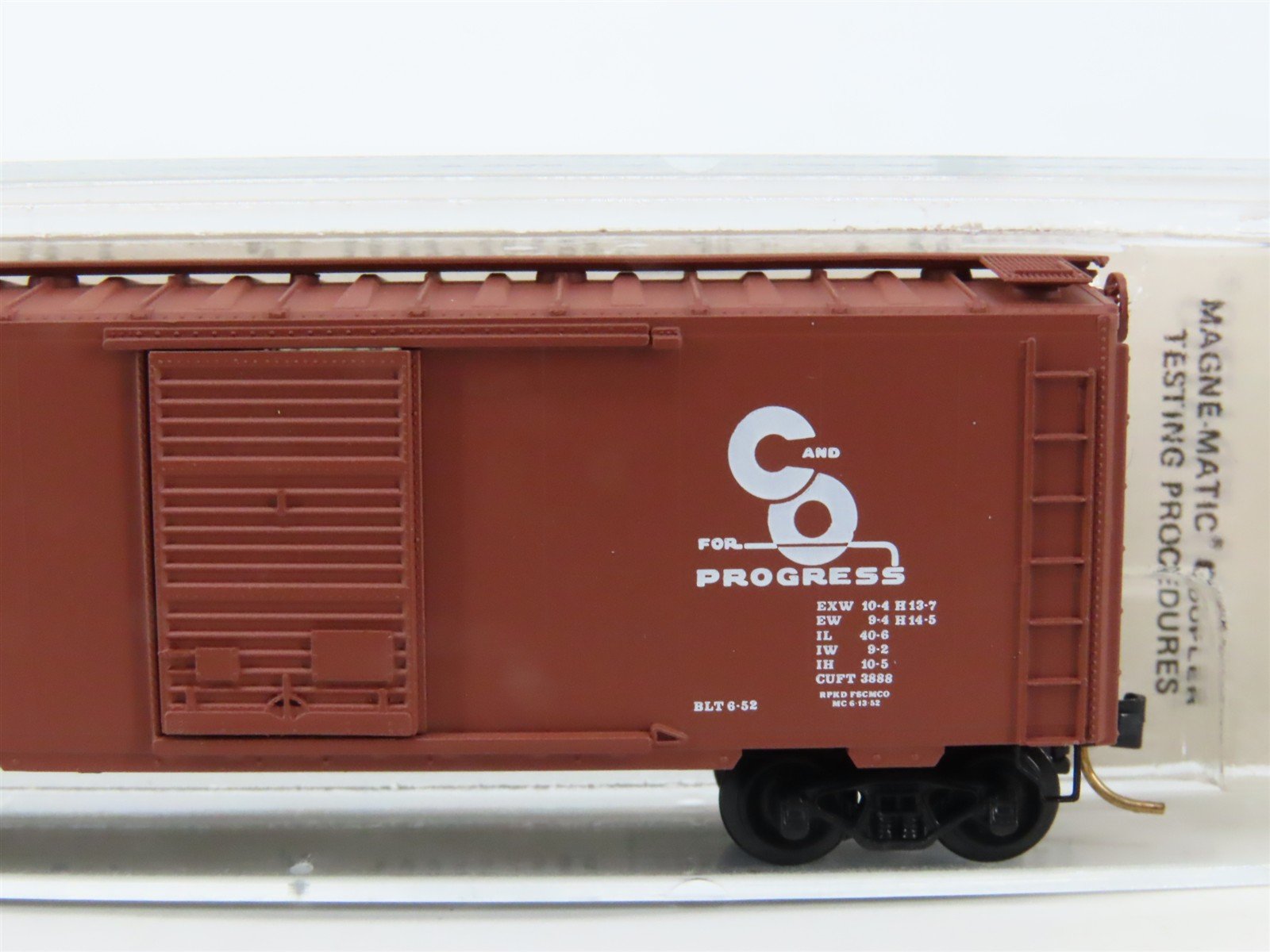 N Kadee Micro-Trains MTL 20440 C&O Chesapeake & Ohio Progress 40' Box Car #18499