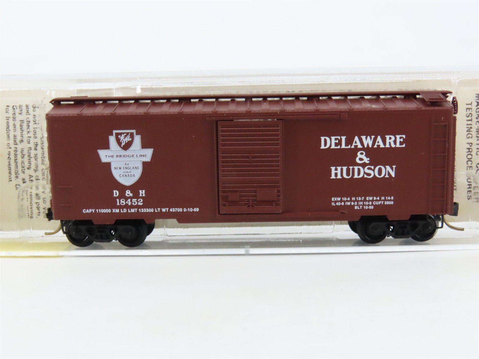 N Scale Kadee Micro-Trains MTL 20520 D&H Delaware & Hudson 40' Box Car #18452