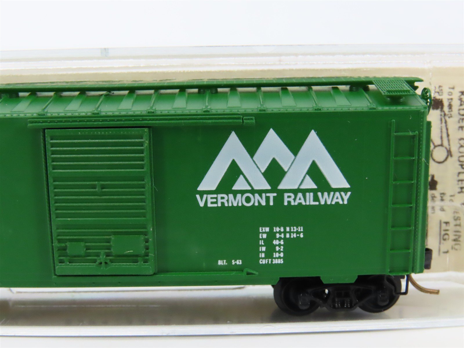 N Scale Kadee Micro-Trains MTL 20200 VTR Vermont Railway 40' Box Car #401