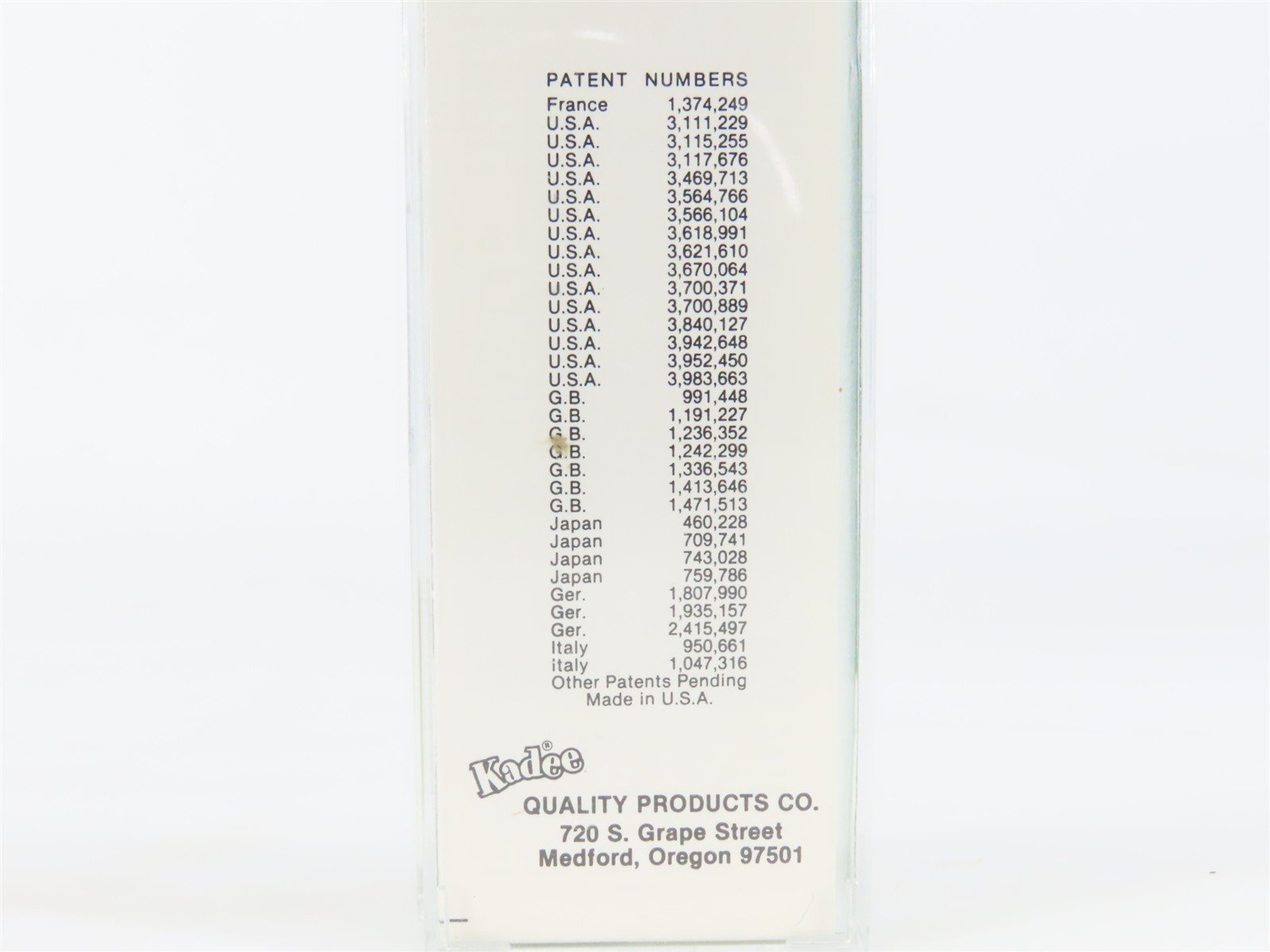 N Scale Kadee Micro-Trains MTL 20420 GN Great Northern 