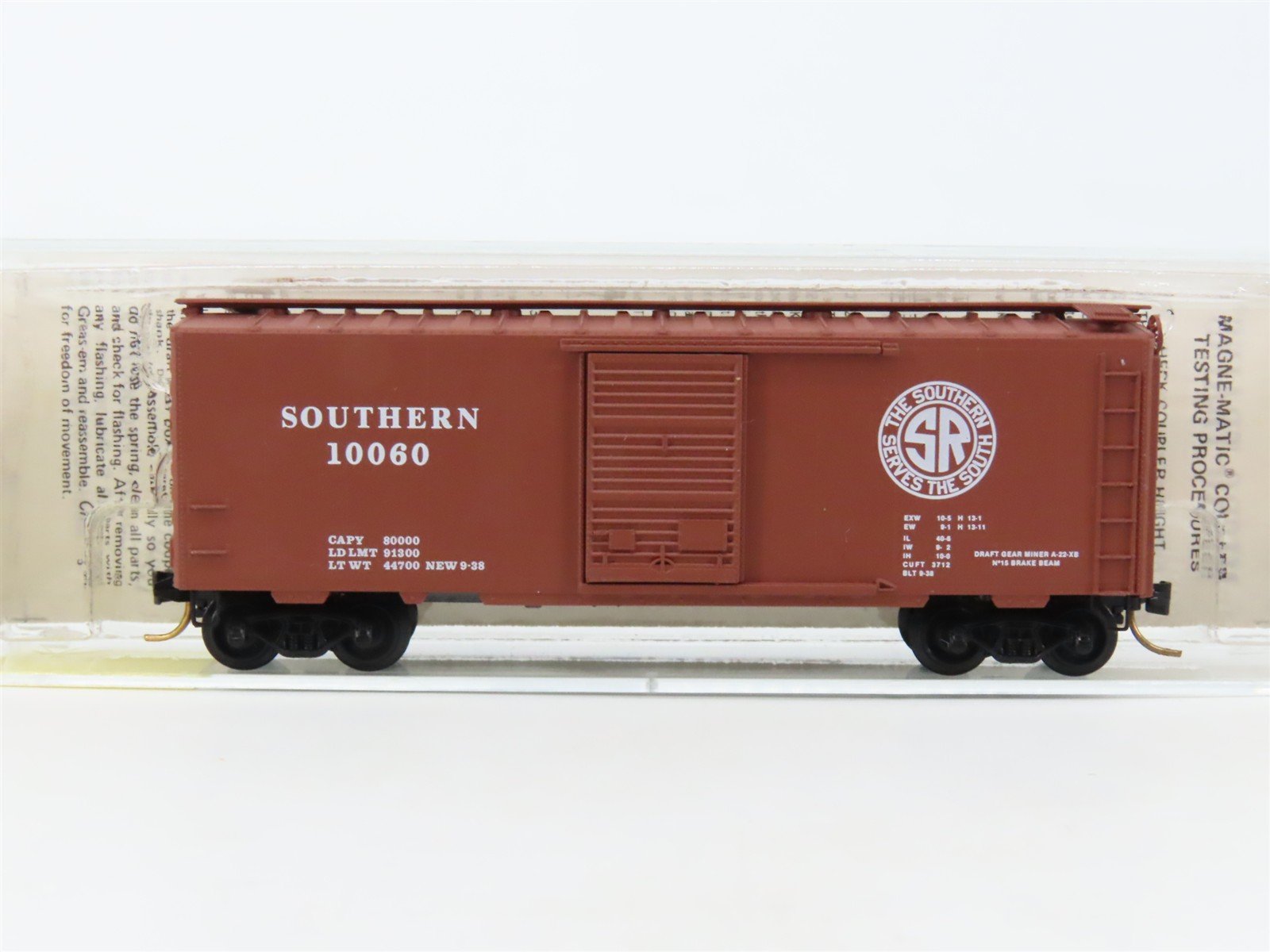 N Scale Kadee Micro-Trains MTL 20530 SR Southern Railway 40' Box Car #10060