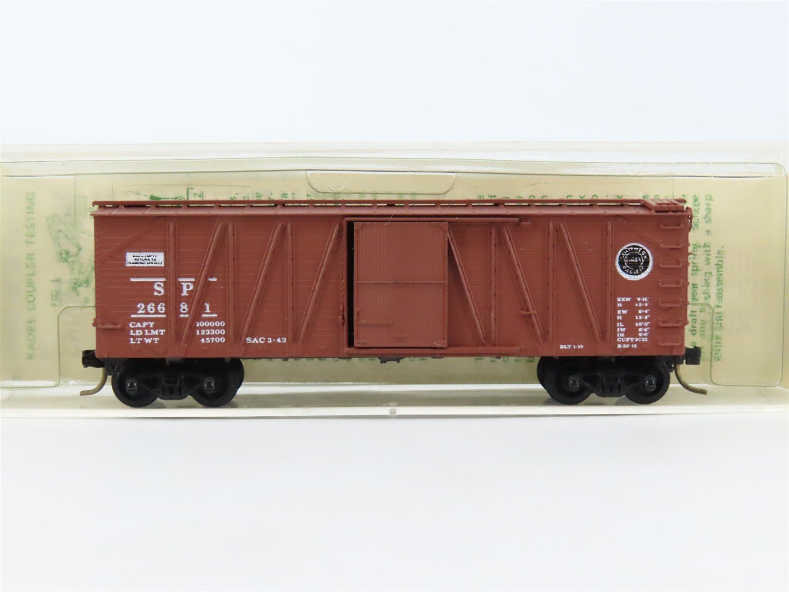 N Kadee Micro-Trains MTL 28095 SP Southern Pacific 40' Boxcar 26681 - Blue Label