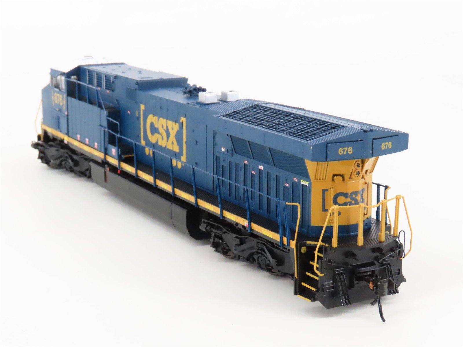 HO Scale Broadway Limited BLI 5685 CSX Yn3b GE AC6000 Diesel #676 - Paragon3