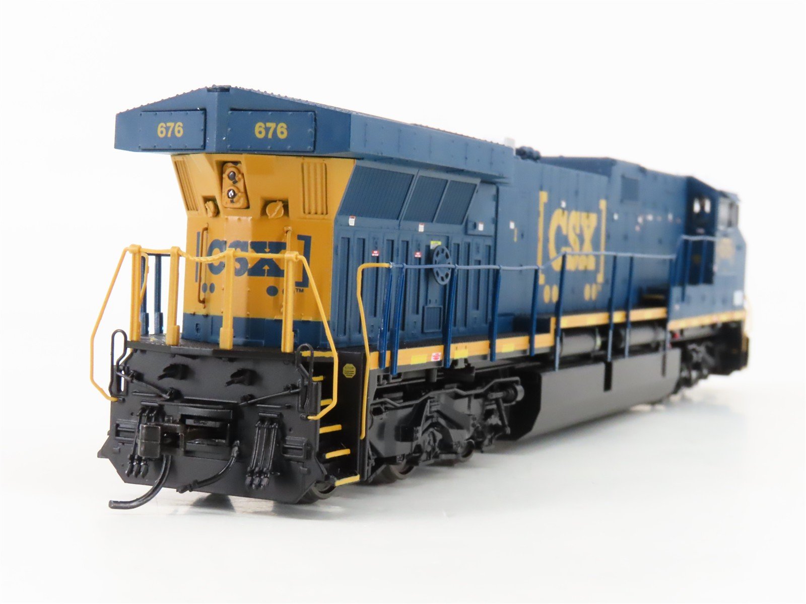 HO Scale Broadway Limited BLI 5685 CSX Yn3b GE AC6000 Diesel #676 - Paragon3