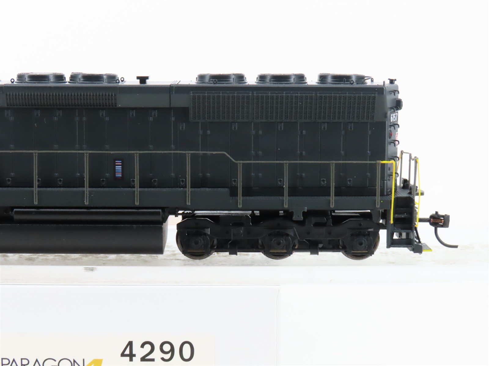 HO Broadway Limited BLI 4290 PRR Pennsylvania EMD SD45 Diesel #6157 - Paragon4