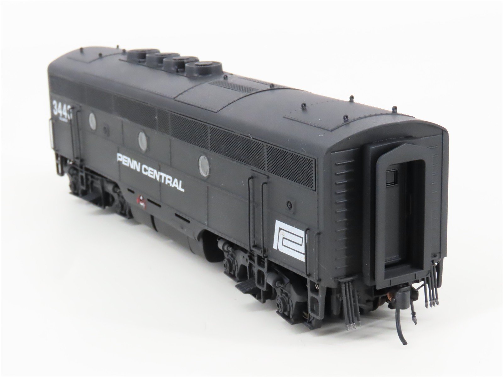 HO Broadway Limited BLI 6655 PC Penn Central EMD F3A/B Diesel Set - Paragon4