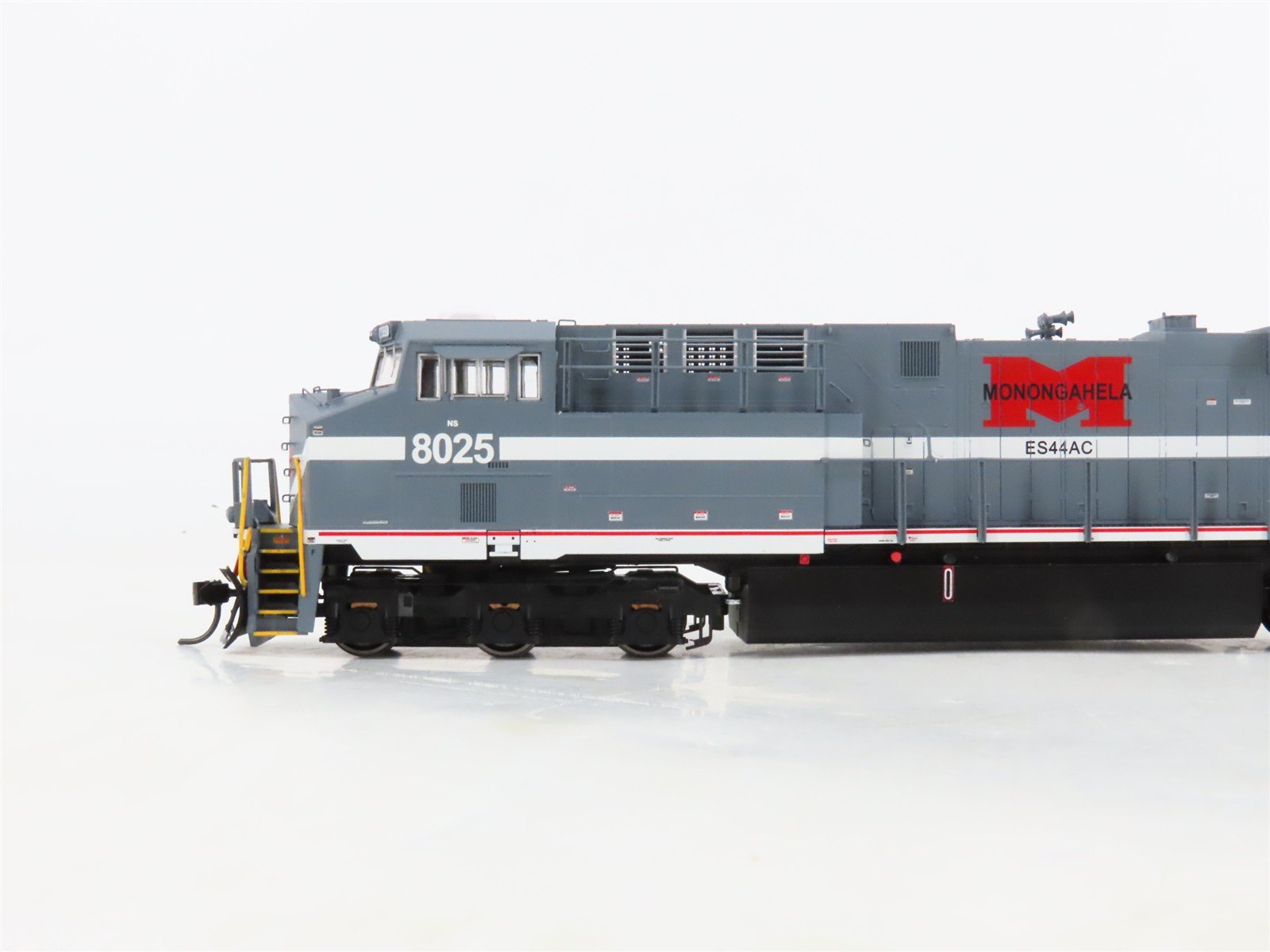 HO InterMountain 49707S-01 NS Monongahela Heritage ES44AC Diesel #8025 DCC/Sound