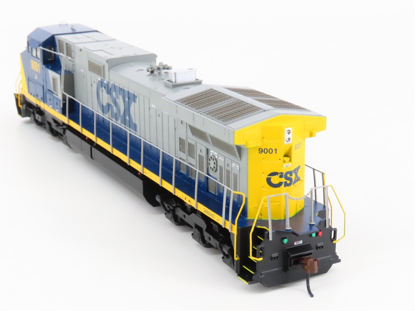 HO Athearn 78945 CSX Transportation GE Dash 9-44CW Diesel #9001 w/ DCC & Sound
