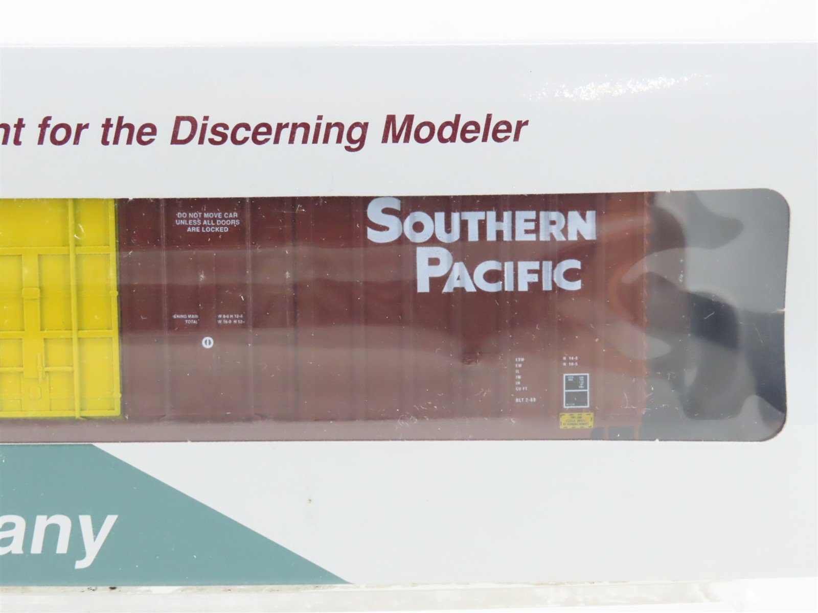 HO Scale LBF Kit 1396 SP Southern Pacific 50' Hi Cube Box Car #228075 - Sealed