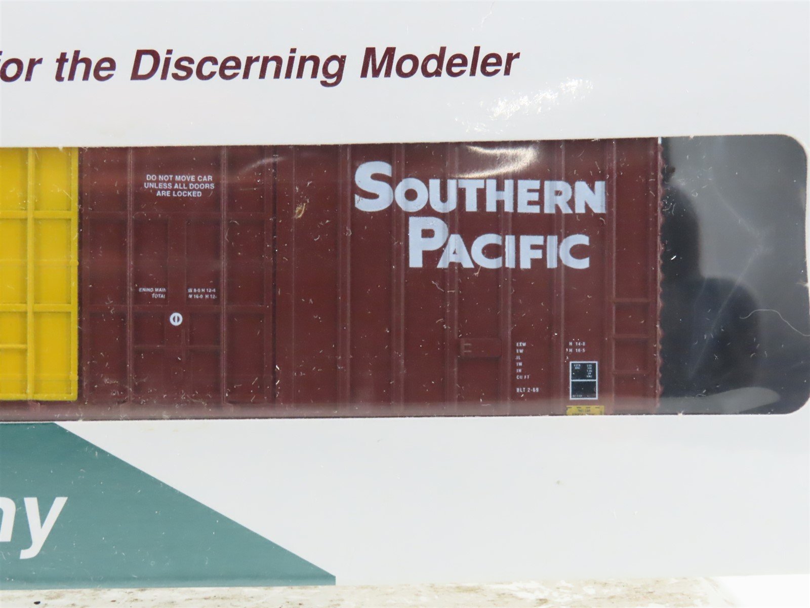 HO Scale LBF Kit 1396 SP Southern Pacific 50' Hi Cube Box Car #227775 - Sealed