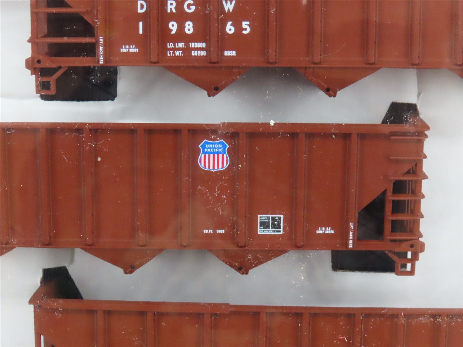 HO Walthers Kit 932-49451 D&RGW / UP Rio Grande 4-Bay 100-Ton Hoppers 6-Pack