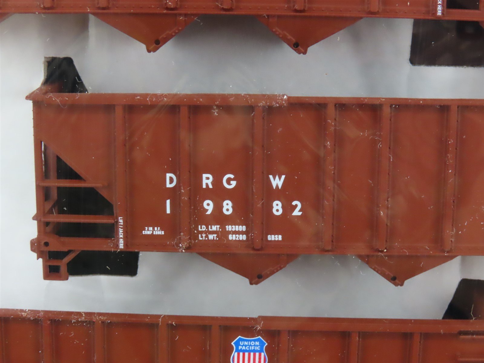 HO Walthers Kit 932-49451 D&RGW / UP Rio Grande 4-Bay 100-Ton Hoppers 6-Pack