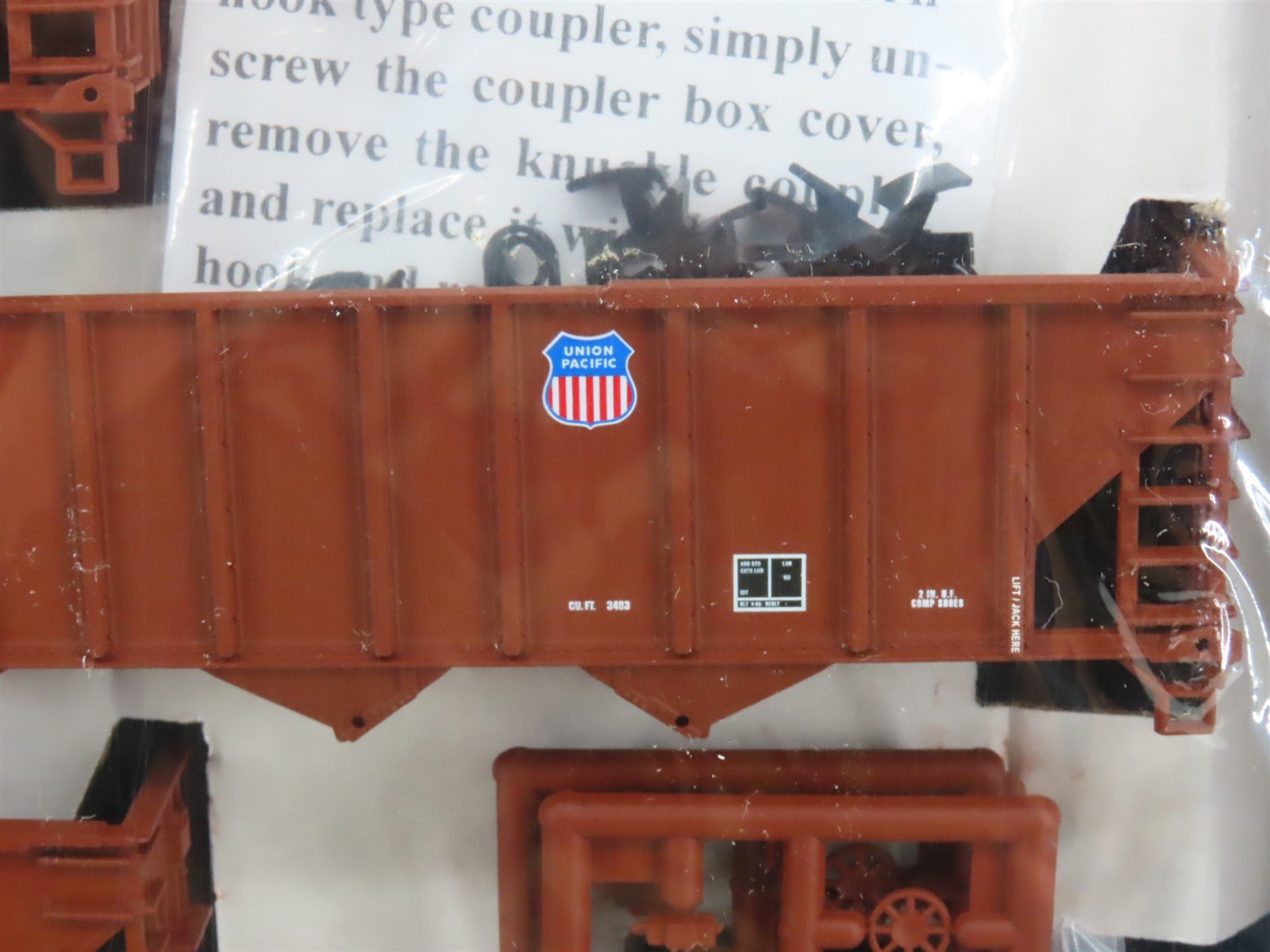 HO Walthers Kit 932-49451 D&RGW / UP Rio Grande 4-Bay 100-Ton Hoppers 6-Pack