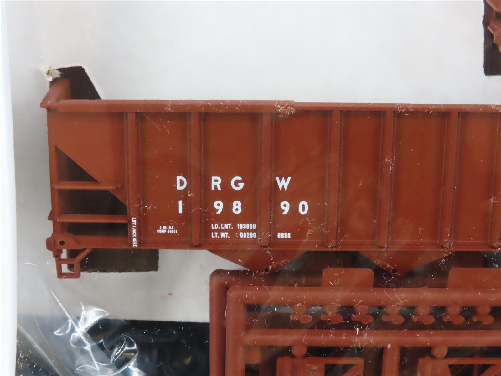 HO Walthers Kit 932-49451 D&RGW / UP Rio Grande 4-Bay 100-Ton Hoppers 6-Pack