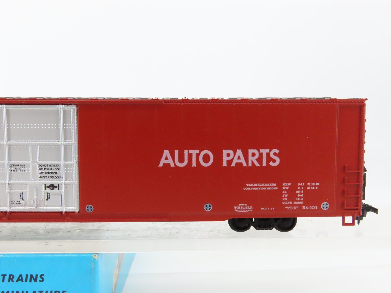 HO Scale Athearn 1975 ATSF Santa Fe Railroad 86' Hi Cube Box Car #36950
