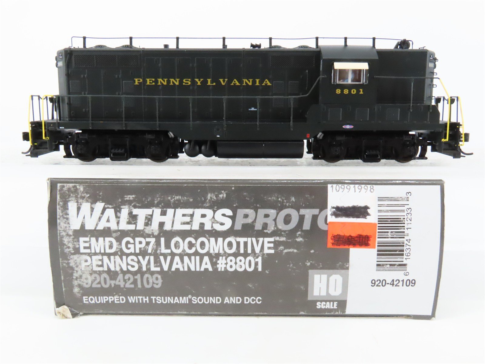 HO Walthers Proto 920-42109 PRR Pennsylvania EMD GP7 Diesel #8801 w/ DCC & Sound