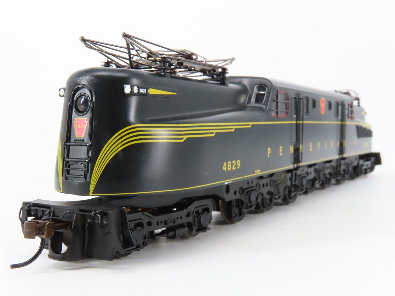 HO Scale Bachmann 65307 PRR Pennsylvania GG1 Electric #4829 w/ DCC & Sound