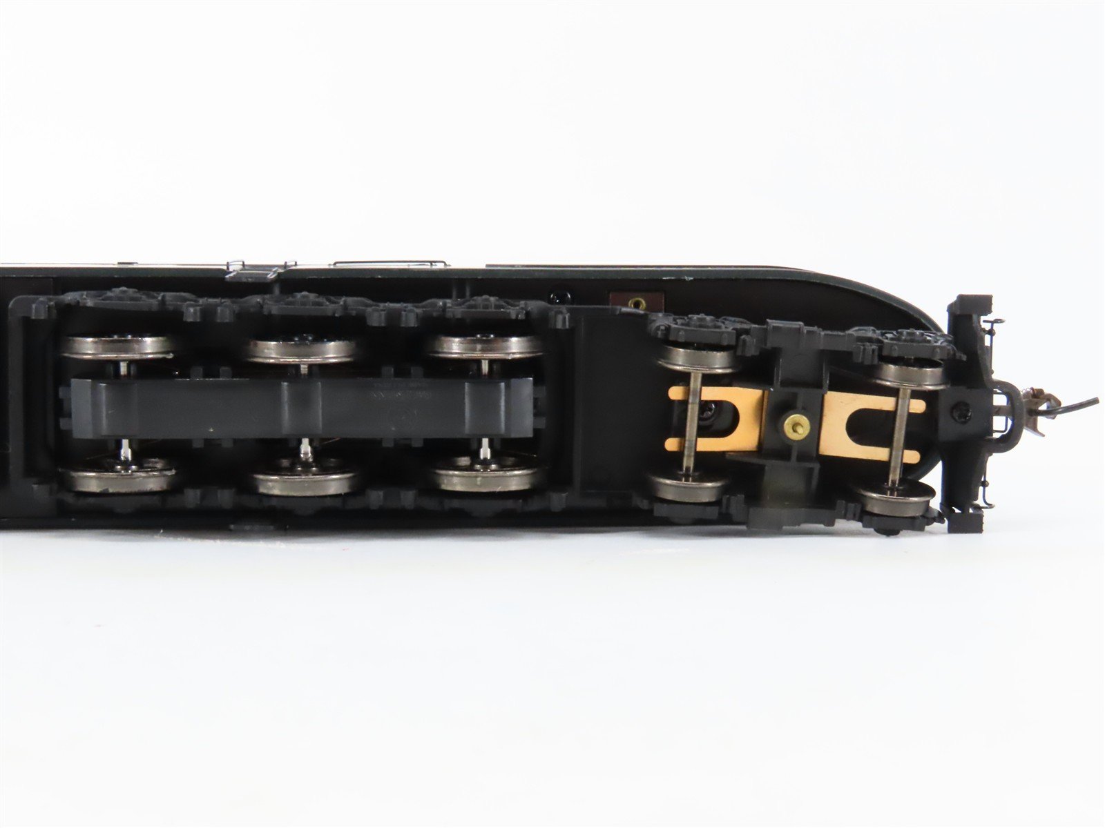 HO Scale Bachmann 65307 PRR Pennsylvania GG1 Electric #4829 w/ DCC & Sound