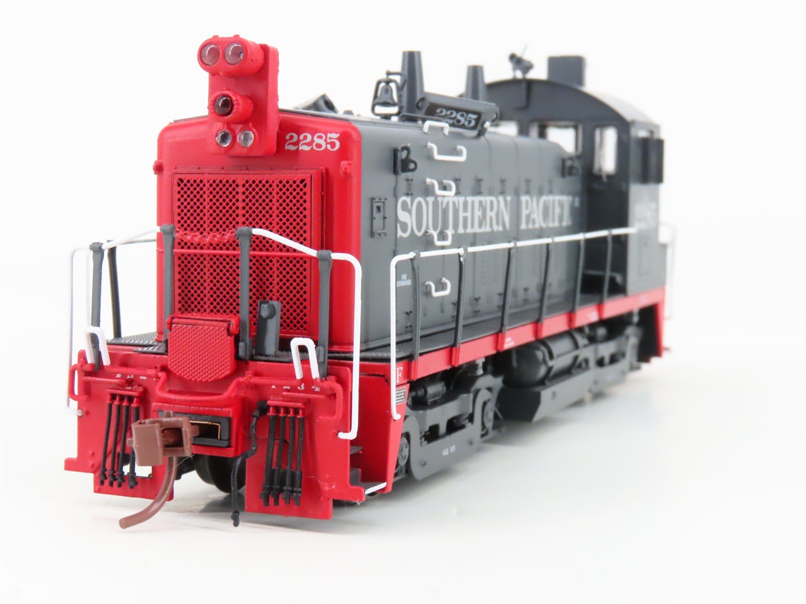 HO Scale Rapido 27557 SP Southern Pacific SW1200 Diesel Loco #2285 wDCC & Sound