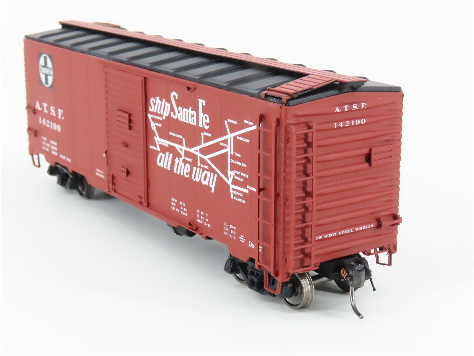 HO Scale Intermountain 45833-02 ATSF Santa Fe 40' 1937 AAR Boxcar #142190