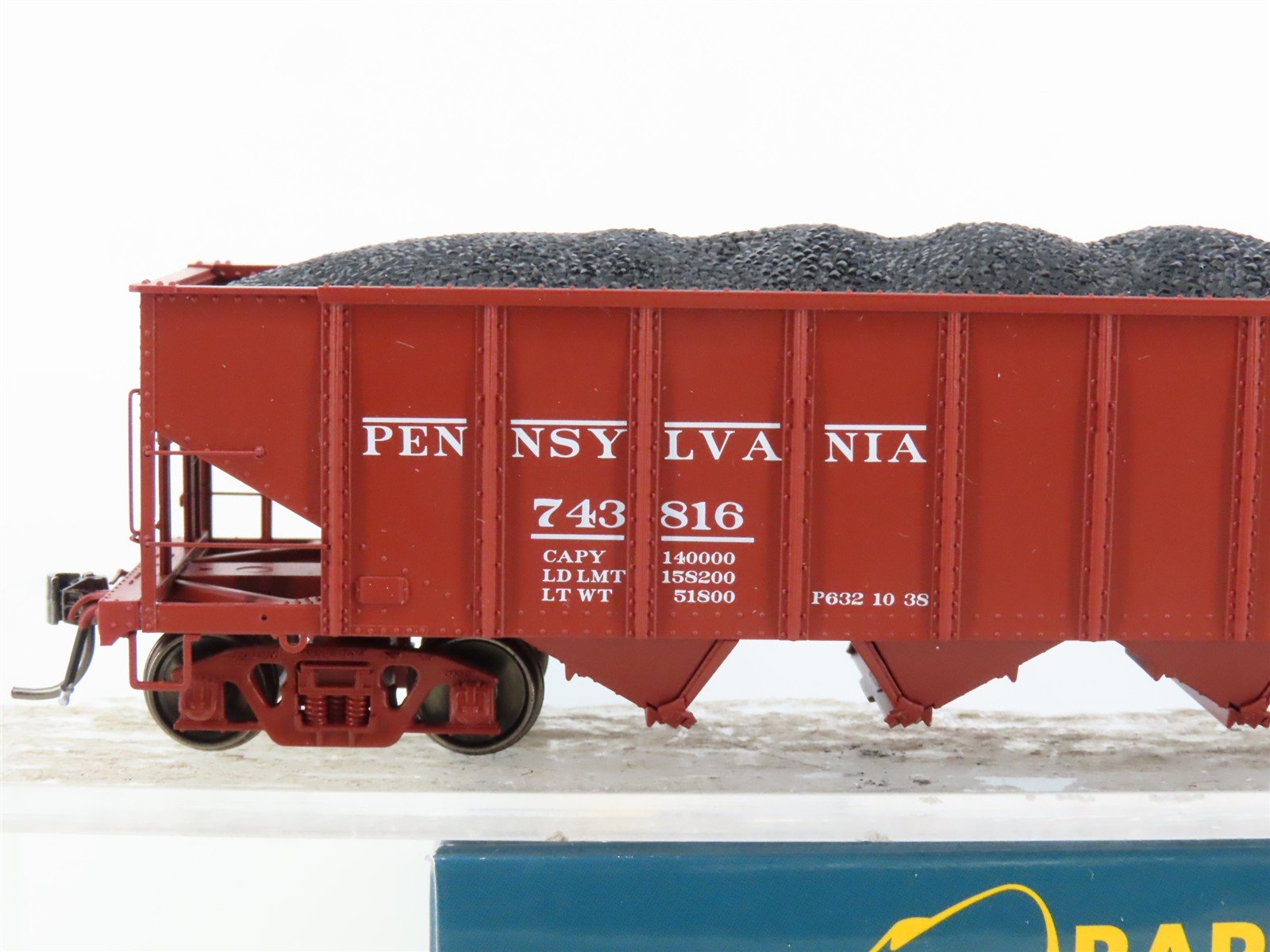 HO Scale Rapido 178003A PRR Pennsylvania H21A 4-Bay Hopper #743816 w/ Coal Load