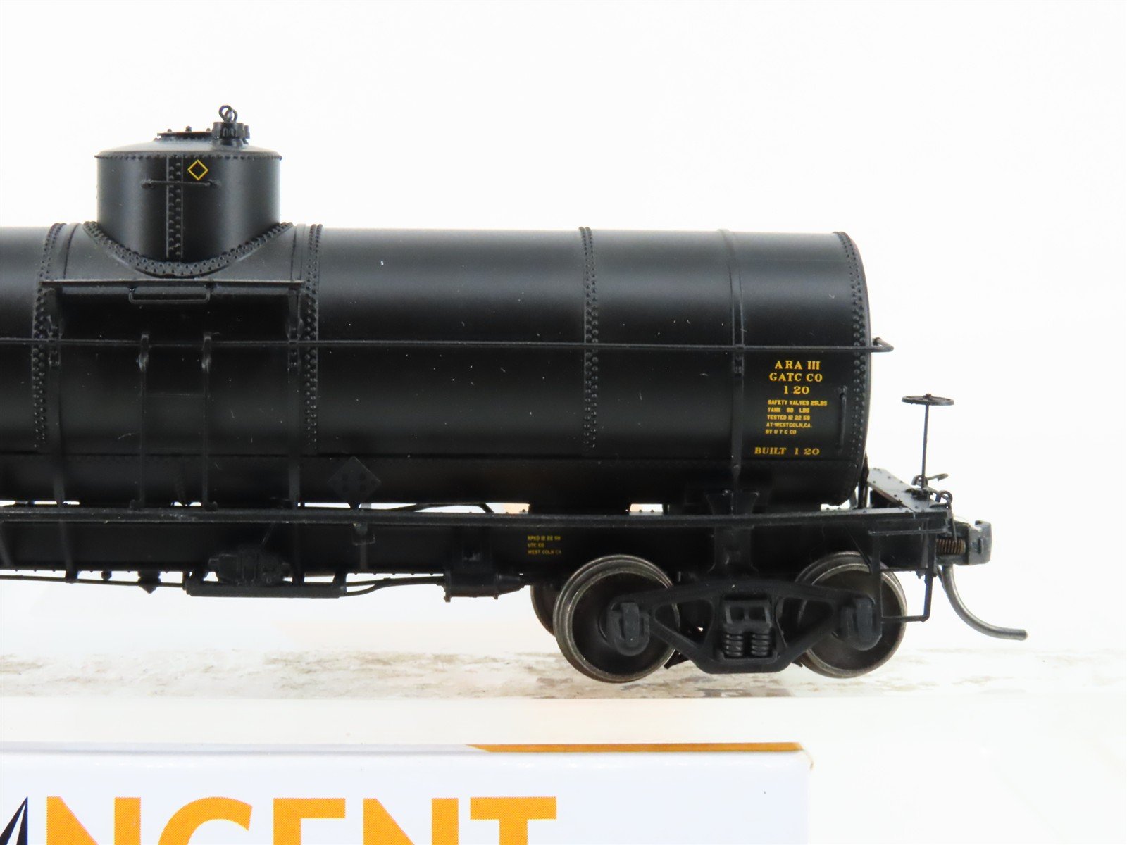 HO Scale Tangent 19013-04 ULTX 