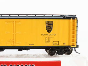 HO Scale Red Caboose RR-34421-18 BAR Bangor & Aroostook Reefer Car #6518