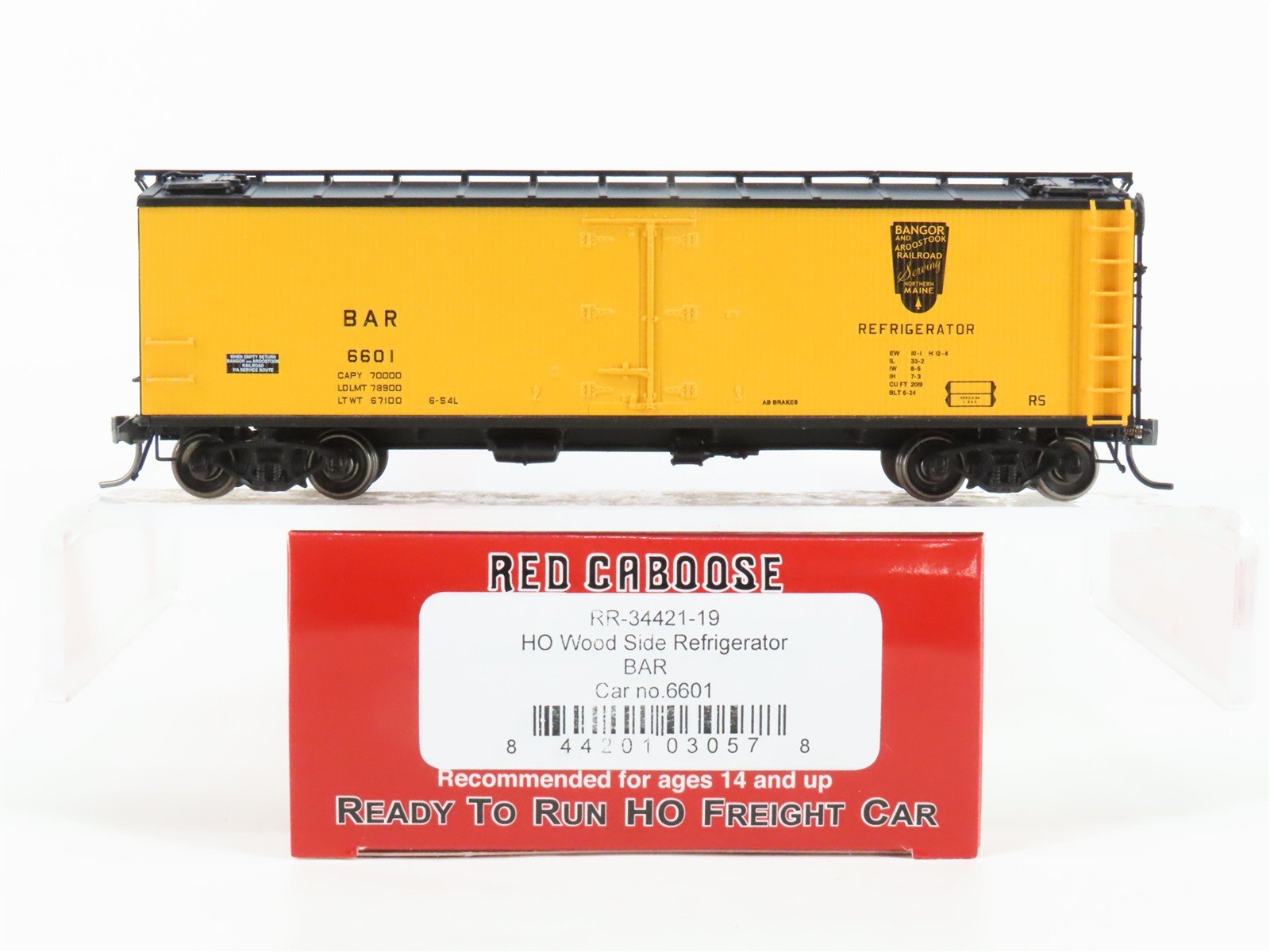 HO Scale Red Caboose RR-34421-19 BAR Bangor & Aroostook Reefer Car #6601