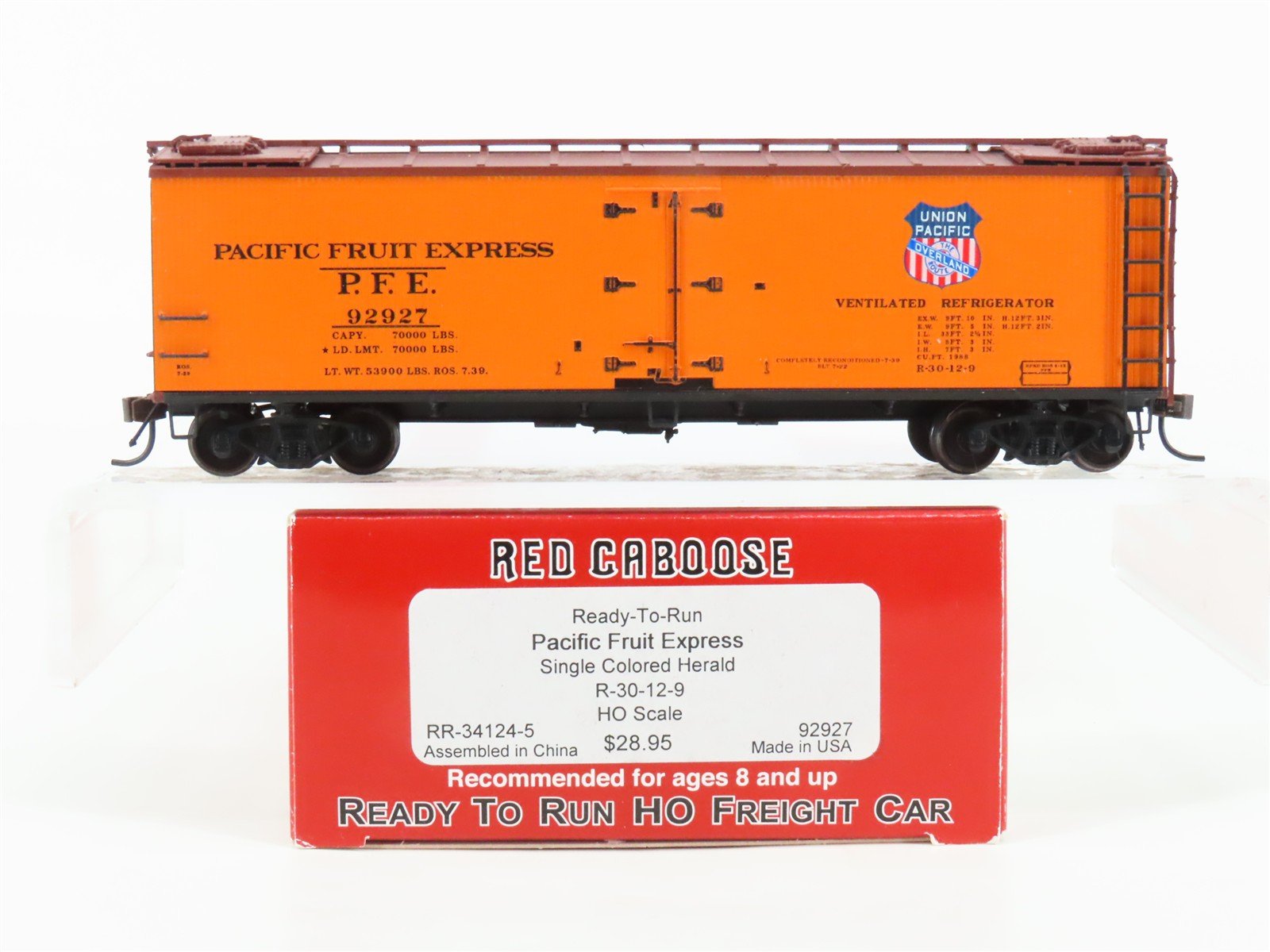 HO Red Caboose RR-34124-5 PFE Pacific Fruit Express R-30-12-9 Reefer #92927