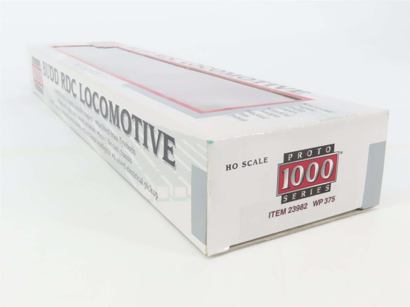HO Scale Proto 1000 23982 WP Western Pacific RDC Diesel Passenger Car #375