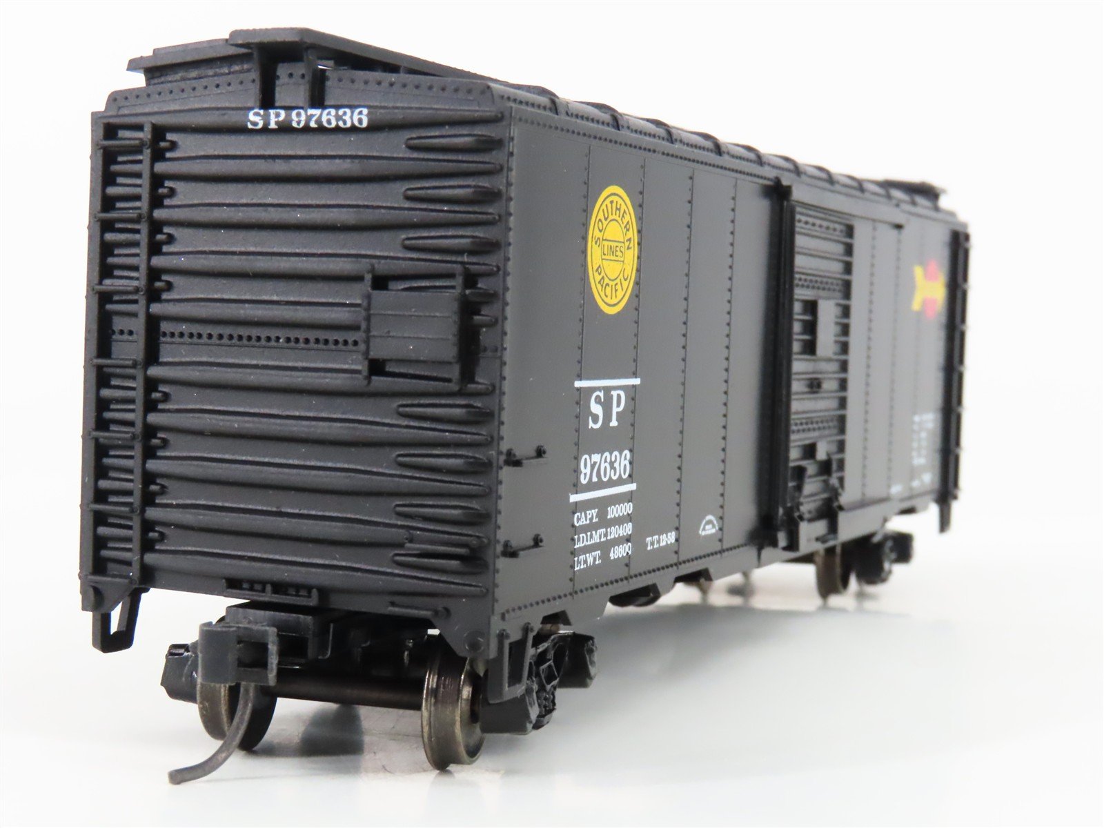 HO Scale Athearn Bev-Bel 1139-4 SP Southern Pacific Overnight 40' Box Car #97636