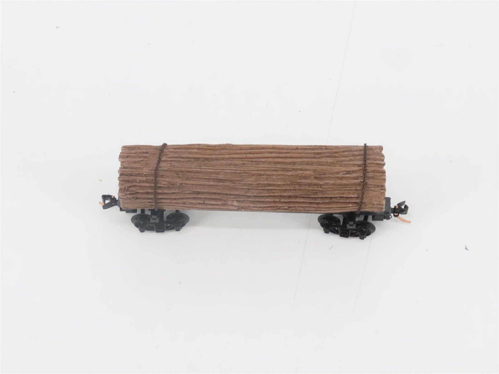 N Scale Micro-Trains MTL 113030 40' Skeleton Log Car w/ Log Load