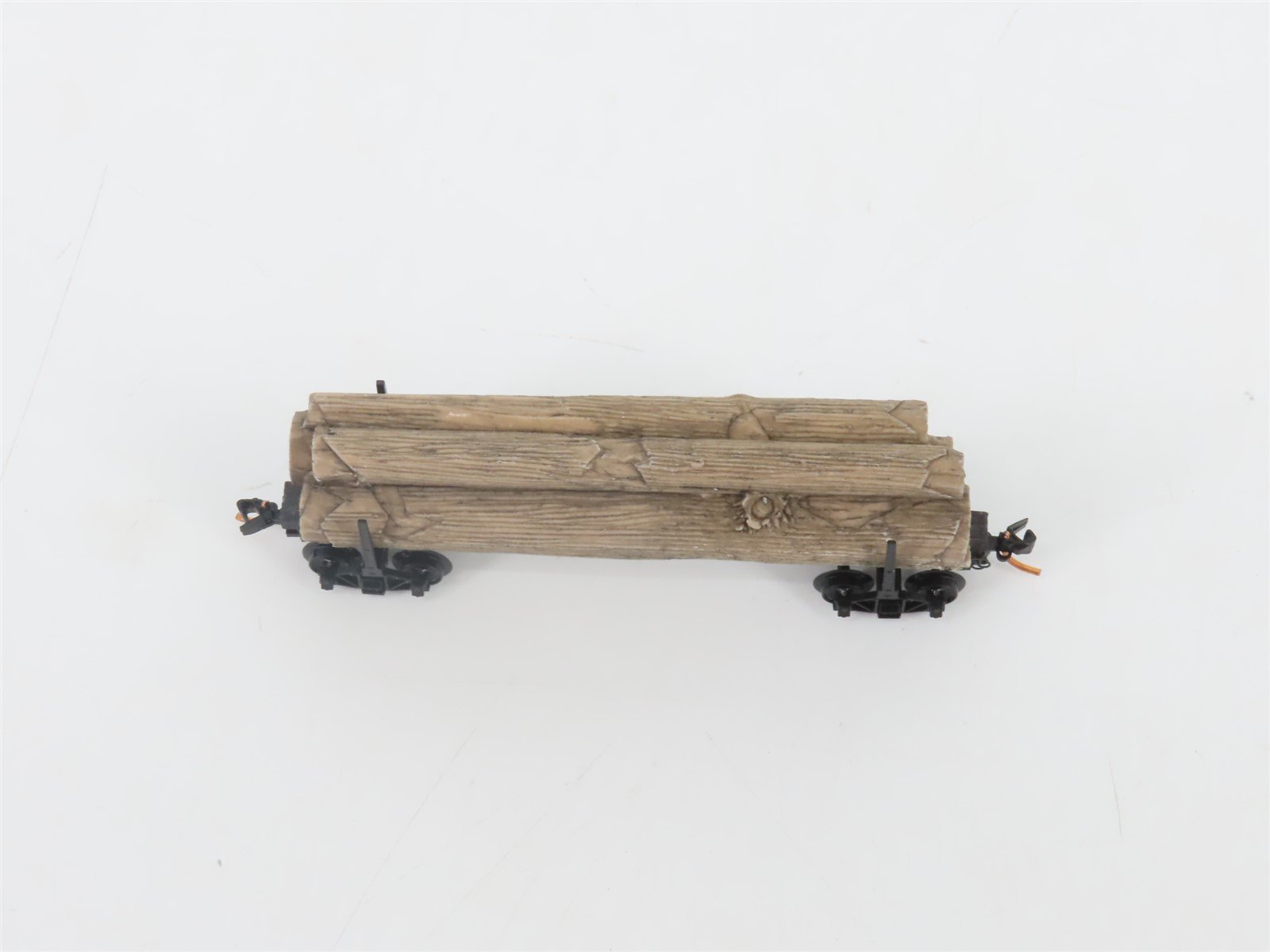 N Scale Micro-Trains MTL 11400060 40' Modern Log Car w/ Uprights & Log Load