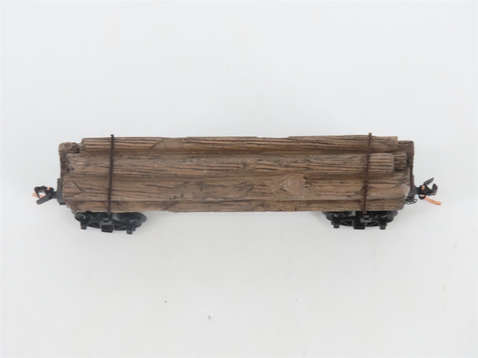 N Scale Micro-Trains MTL 113040 40' Skeleton Log Car w/ Log Load