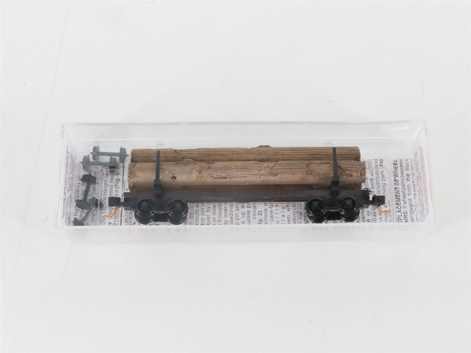 N Scale Micro-Trains MTL 11400040 40' Modern Log Car w/ Uprights & Log Load