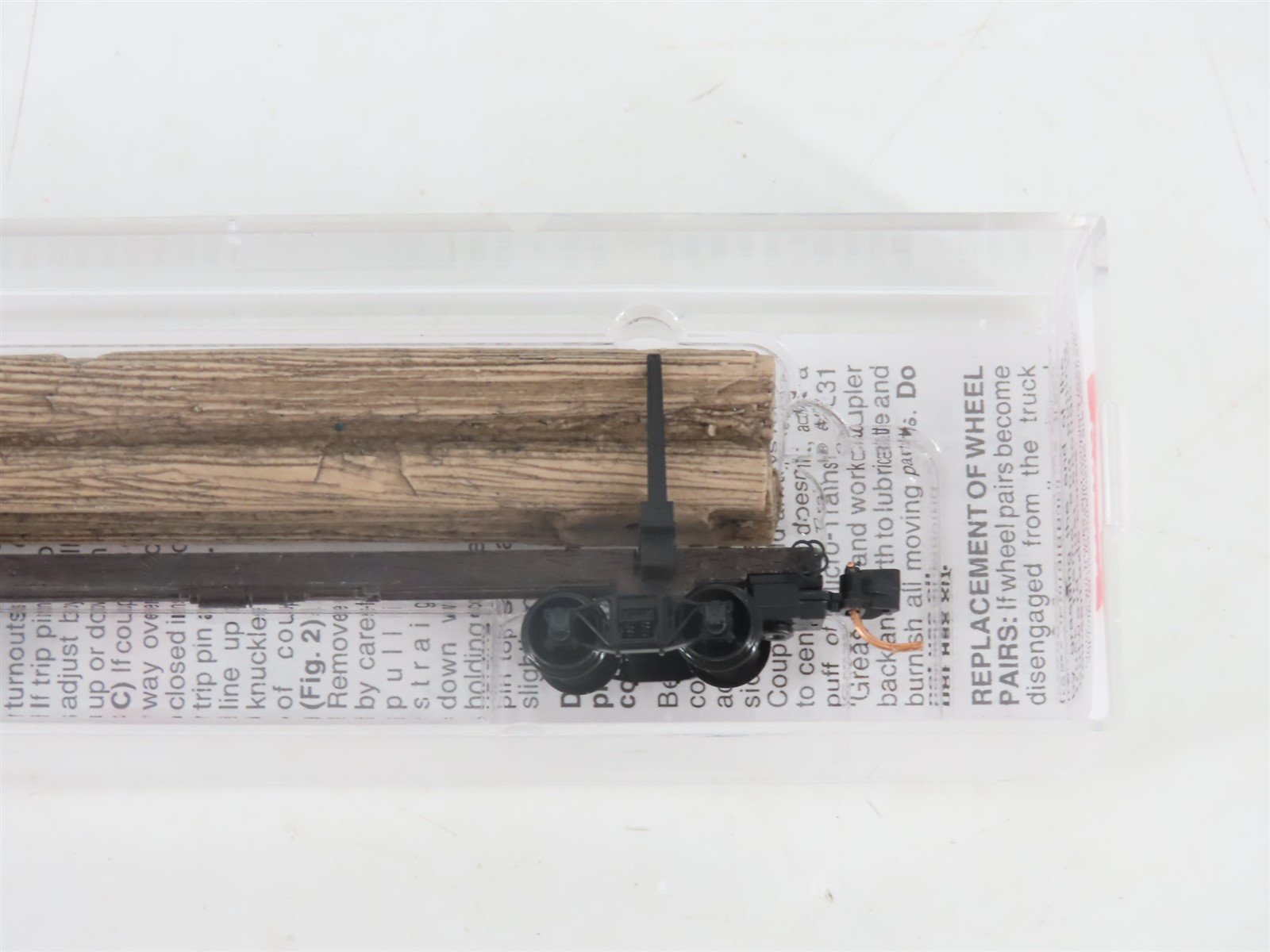 N Scale Micro-Trains MTL 11400050 40' Modern Log Car w/ Uprights & Log Load
