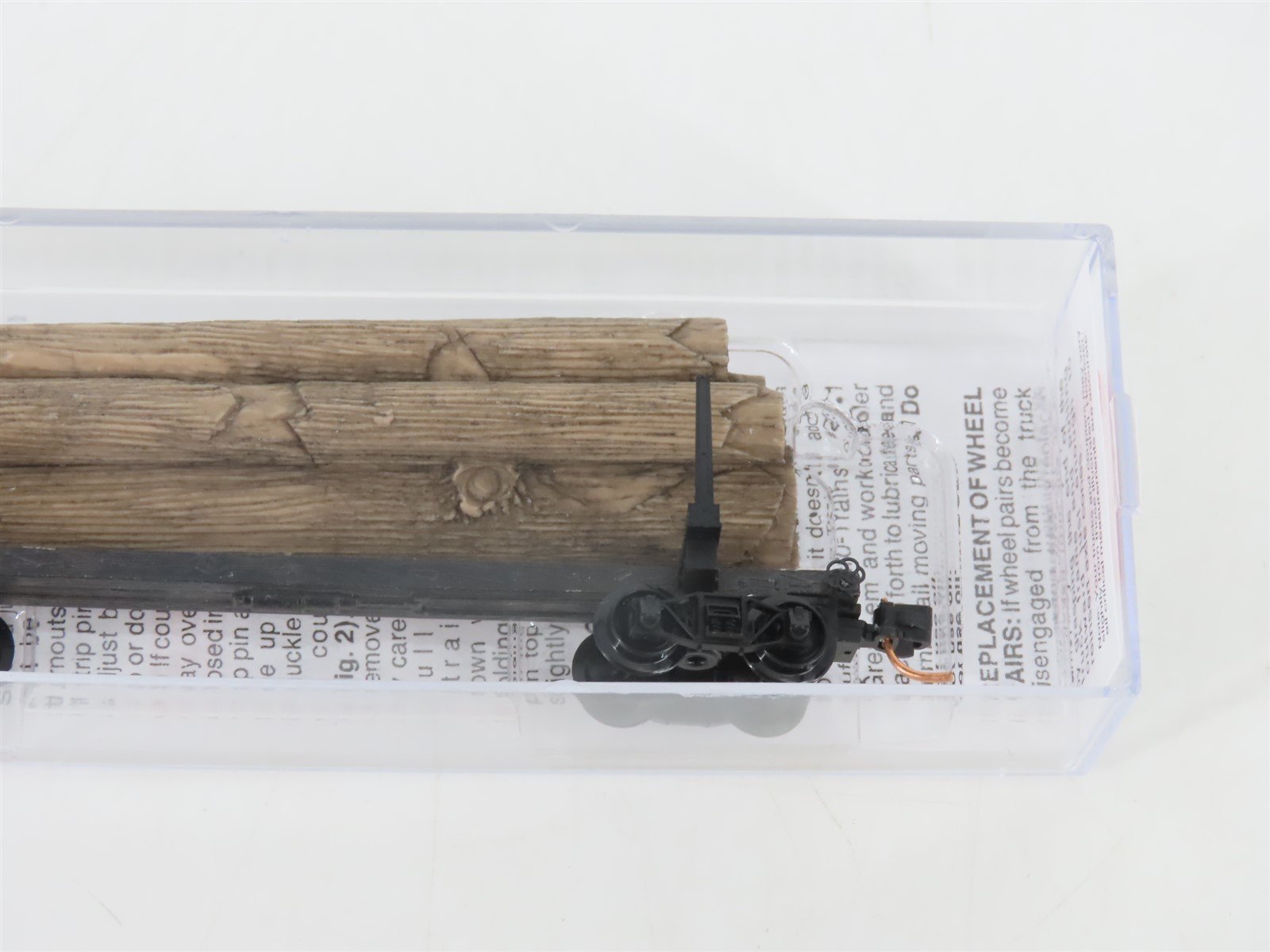 N Scale Micro-Trains MTL 11400060 40' Modern Log Car w/ Uprights & Log Load