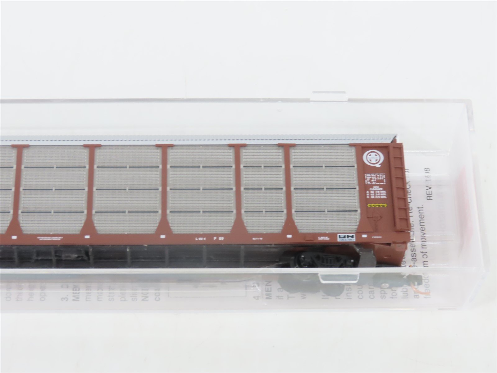 N Micro-Trains MTL 111010 ATSF Santa Fe 89' Tri-Level Closed Auto Rack #700276