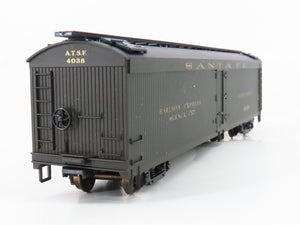 HO Scale Athearn 5331 ATSF Santa Fe Railroad 50' Express Reefer #4038