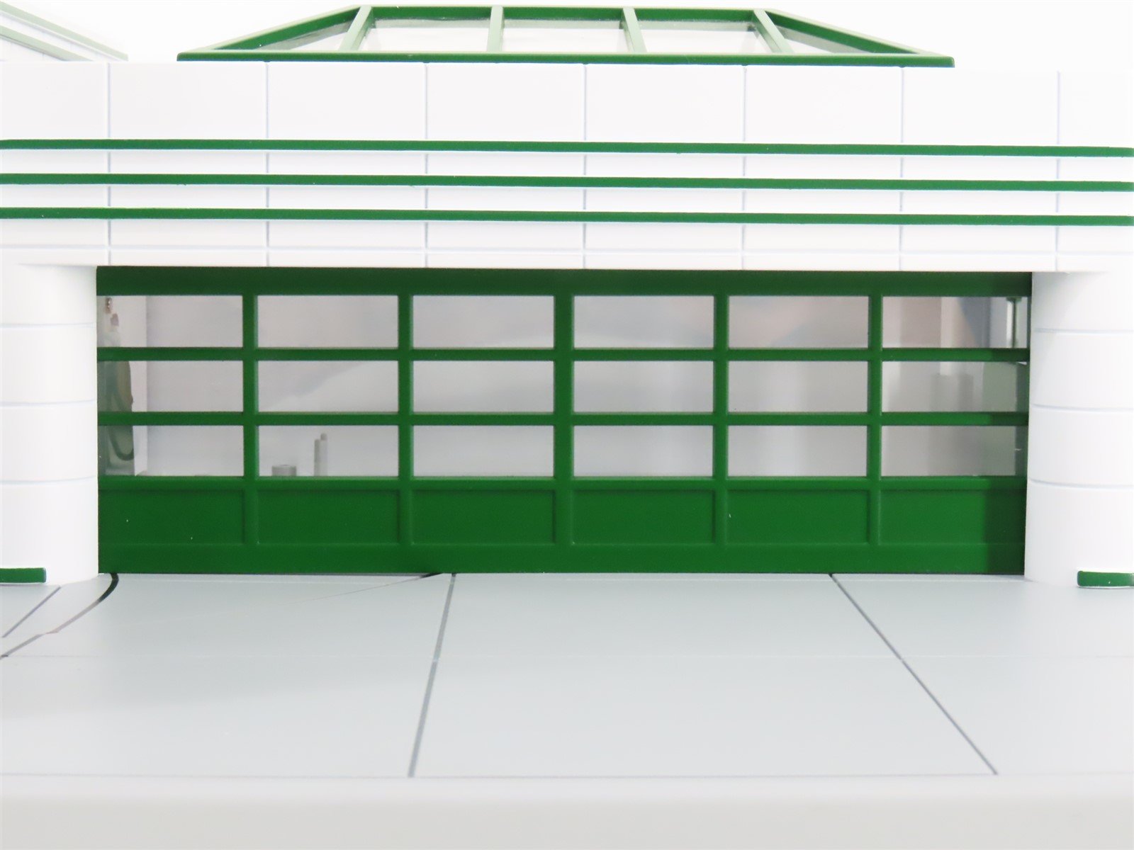 O Scale MTH Rail King 30-9101 Sinclair Operating Gas Station