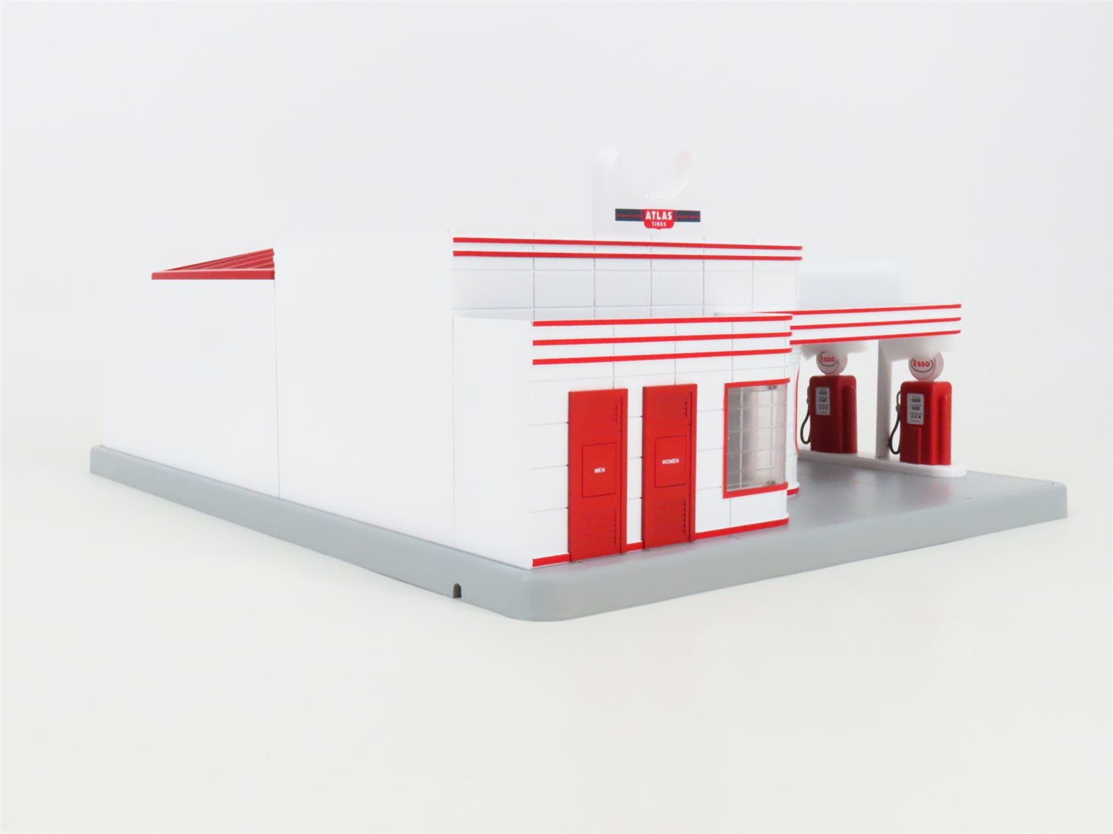 O Scale MTH Rail King 30-9106 ESSO Operating Gas Station