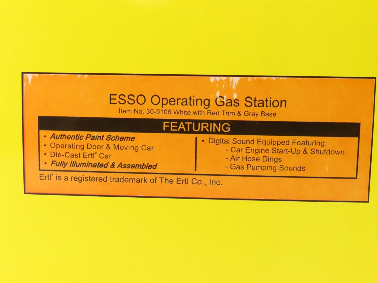O Scale MTH Rail King 30-9106 ESSO Operating Gas Station