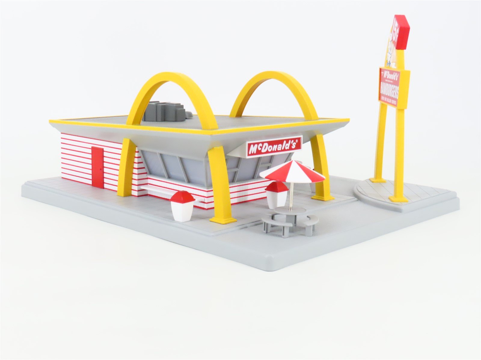O Scale MTH Rail King 30-9034 Original McDonalds Restaurant